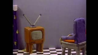 Sesame Street - A chair looks for his glasses