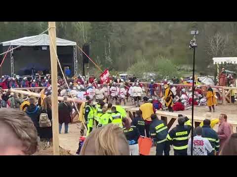 UK/Israel/Italy/Norway vs Czech Republic/Poland