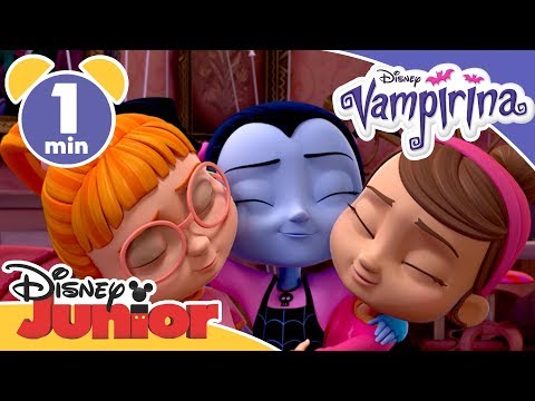 Video trailer för Vampirina | Official Trailer | Disney Junior UK
