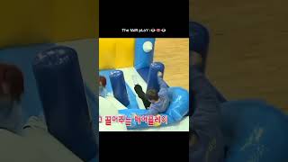 Download lagu cheating is jeonghan life style 😂😂 #shortsvideo #seventeen #kpop #seventeenfunnymoments mp3