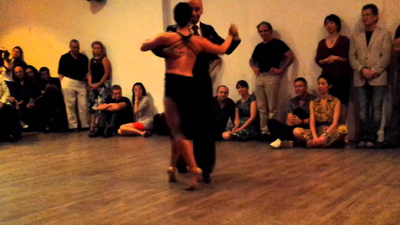 Argentine tango: Adriana Salgado & Orlando Reyes - Tango escenario