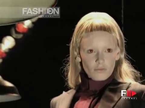 "CYBORG" Alexander Mcqueen 1998 by Fashion Channel