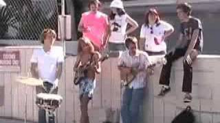 The Traditional Fools - Street Surfin'