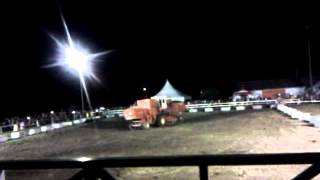 preview picture of video 'Chesterville ontario fair combine demolition derby'