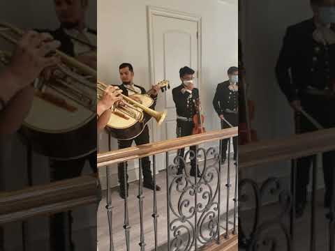 Elmer Churampi y Estrellas de Dallas