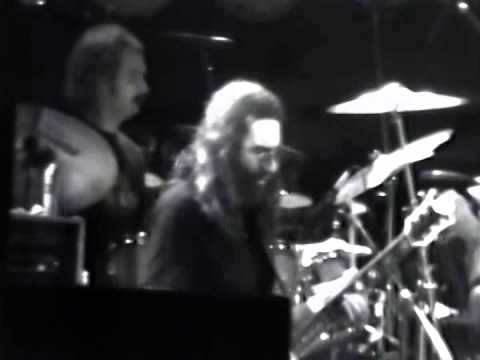 Grateful Dead - Round and Round - 8/5/1979 - Oakland Auditorium (Official)