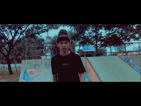 Whizee - OPPRESSI ft. Apit B (Official Music Video)