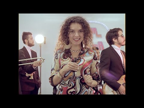 Dímelo Ma Lady - Señor Ledesma (Official TV Show)