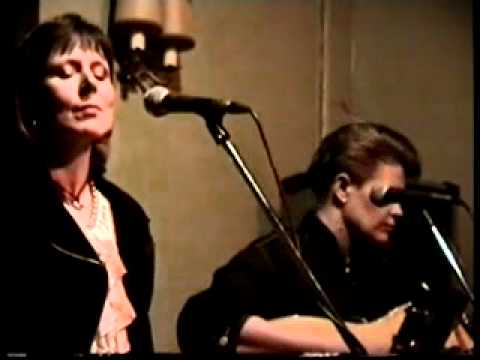 Pat Shaw and Julie Matthews  'Go North'   VRC0268