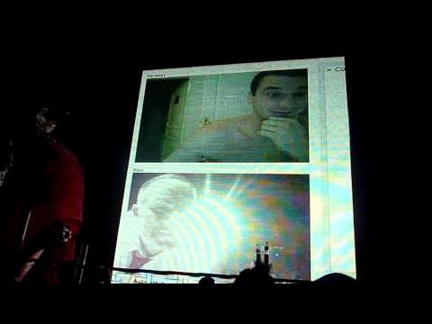 Faith No More Melbourne Soundwave 26 Feb 2010 Digging The Grave