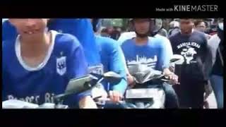 Download lagu Story wa kekinian versi PANSER BIRU mp3