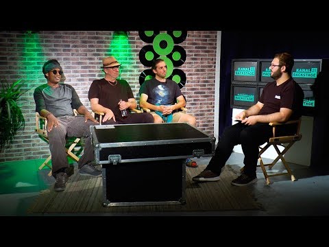 Backstage - CATFISH AVENUE