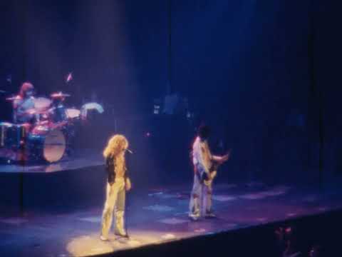 Led Zeppelin - Live in New York (June 10th, 1977) - 8mm film (Source 2) restored