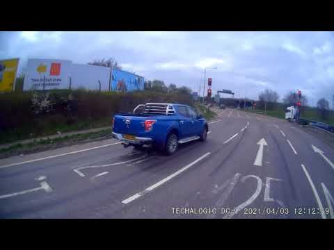 Cyclists vs Close Passing & Stupid Drivers.   red light jumper . Reg = EO68NTY