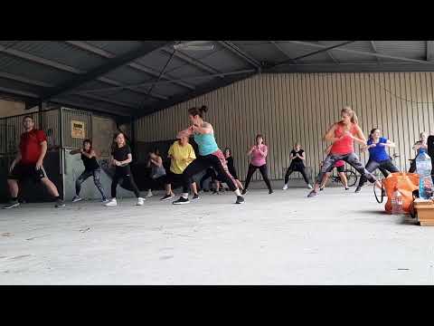 Little More by Putzgrilla and IamStylezMusic / Zumba Dance