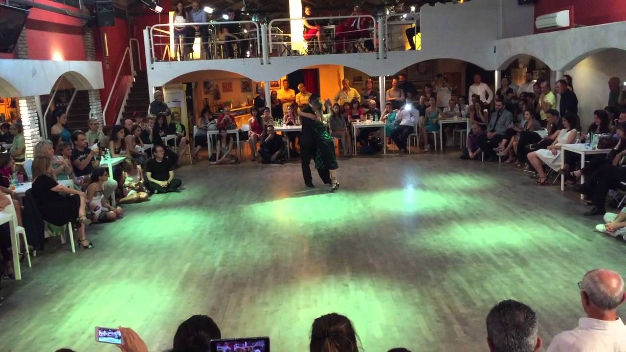 Sebastian Arce y Mariana Montes   Tus Palabras y la noche   Di Sarli