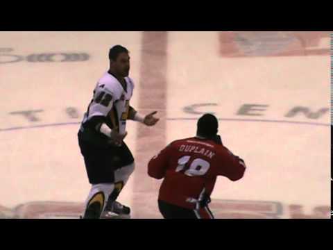 Combat / fight, # 42 Dave Hamel vs # 18 Samuel Duplain, LNAH, 6/3/2015