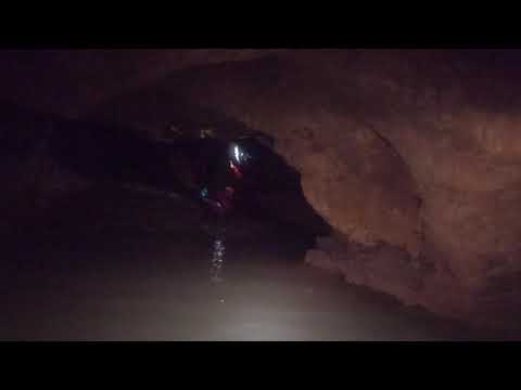 YouTube - Peştera din Valea Stânii