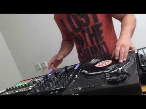 Dj Shock O' Little scratch routine