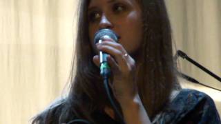 Dirty Projectors - Stillness Is The Move (Live @ WIlbur Theatre)