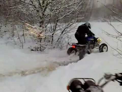 126.DEČKI  ŽUTNICE - Probijanje snijega