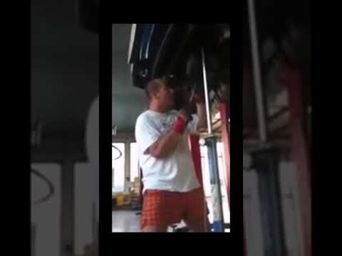 Autószerelő káromkodása