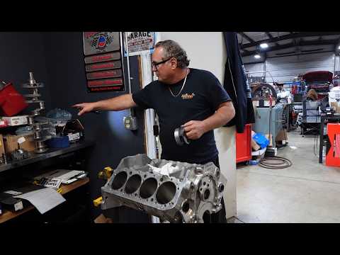 The OG SRC S10 Engine Build Moves Forward at Uncle Bob McVay's!