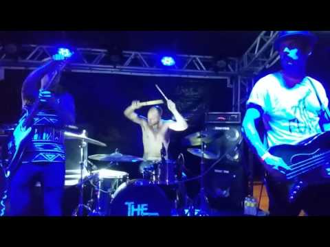 The Fume-Turn my back-Recife 2015