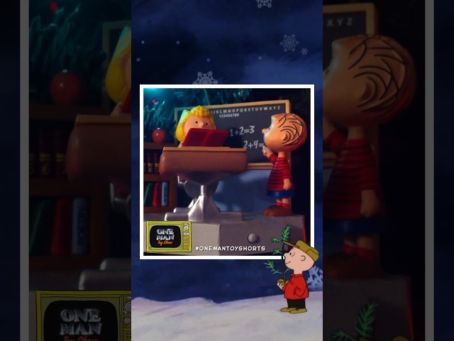 Vídeo relacionado con 1 X 2000 Hallmark Ornament A Snoopy Christmas Charlie Brown # 2 Series by Hallmark Peanuts