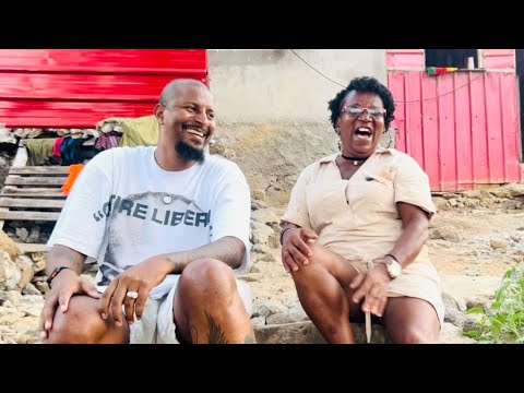 CHAT WITH DONA PAULA