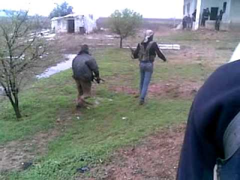 اشتباكات بين مقاتلي لواء المتحابين في الله وقوات النظام في حاجز حيالين في ريف حماة