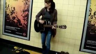 Amazing girl singing & playing in subway station