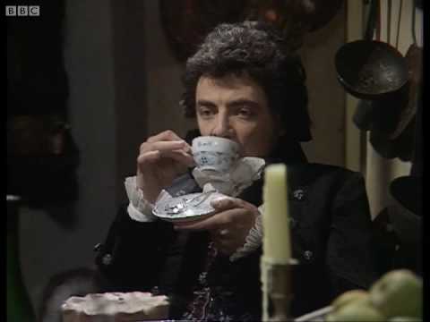 Don't mention Macbeth - Blackadder - BBC