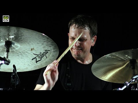 Keith Carlock - Drum Solo with Hand Groove (London Drum Show - Part 3)