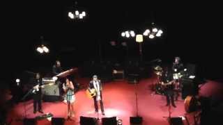 Me quedo siempre junto a ti - Coque Malla ft. Rebeca Jimenez