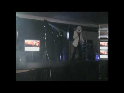 Michael Jackson: Dipz - Smooth Criminal, Black or White, Beat It - www.MJLive.co.uk