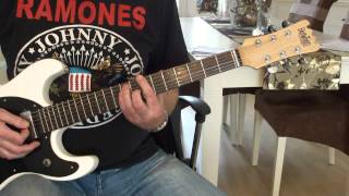 How to play &#39;Teenage Lobotomy&#39; by the Ramones