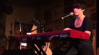 2/10 Washington - How To Tame Lions (HD)