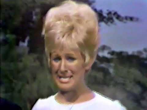 Bob Lido, Aladdin & Jo Ann Castle with Paddlin' Madelin' Home