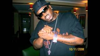 Three Six Mafia Feat Project Pat & Ludacris - Dis Bitch Dat Hoe