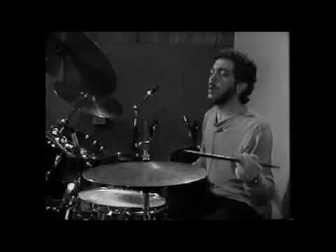 Steve Gadd explains his groove on 50 ways to leave your lover by Paul Simon (drum tutorial)