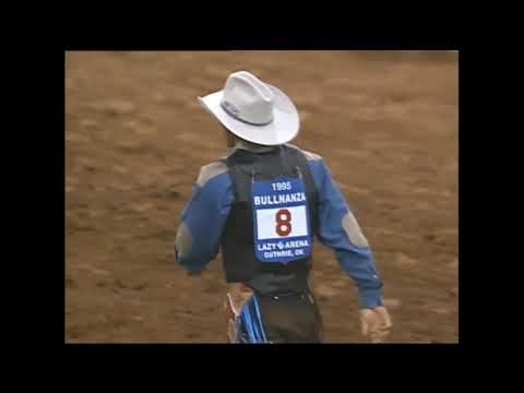 Adriano Moraes vs Sleepy - 95 PBR Guthrie (88 pts)