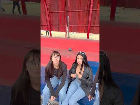 😂 Les han dicho que están bonitas ? #bromapesada #humor #broma