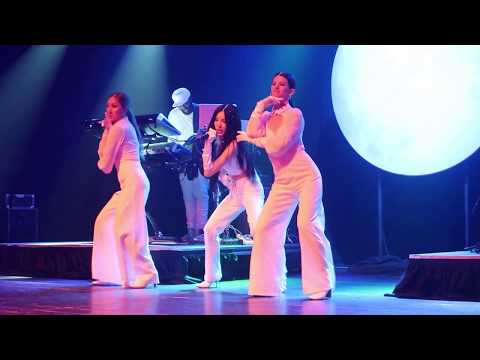 191104 Tiffany Young – “Magnetic Moon” // Toronto – Magnetic Moon Tour