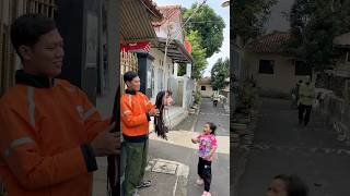 Download lagu Abang shoppe pamer kedok cantik di minta alika mp3 Download lagu Abang shoppe pamer kedok cantik di minta alika mp3