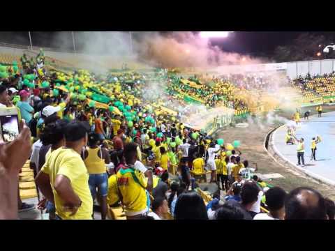 "Volvimos al Moron!" Barra: Rebelión Auriverde Norte &bull; Club: Real Cartagena