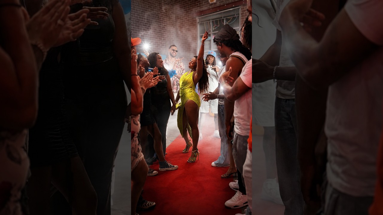 When the LISTENING PARTY gets going and Shardae makes her grand entrance!