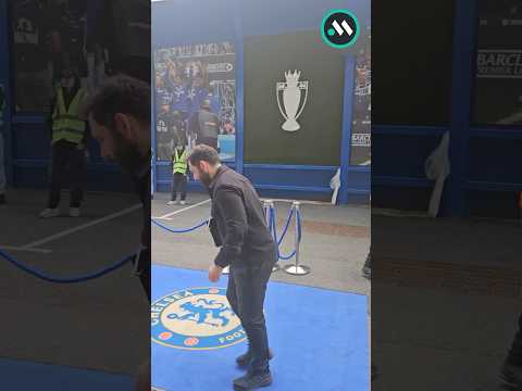 GONCALO FEIO Z SZACUNKIEM DLA HERBU CHELSEA 👏