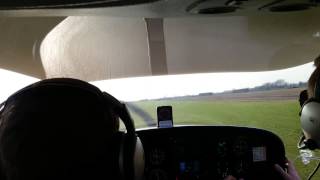 preview picture of video 'Landing at Breighton airfield on 20/04/2013 in G-LWLW, a DA40 after returning from Oban airport'
