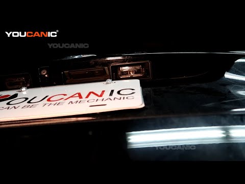 2014–2019 Toyota Highlander – License Plate Light Replacement